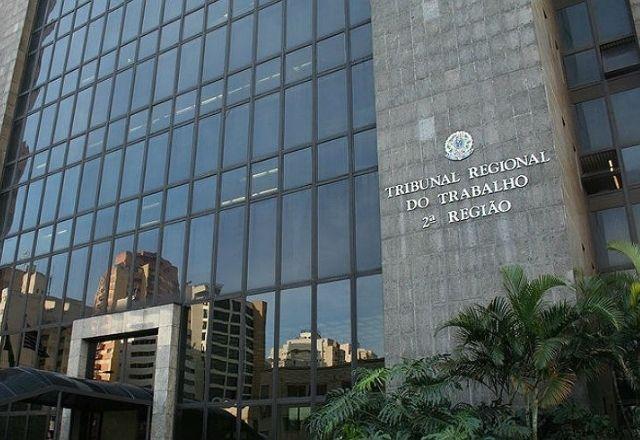 Justiça mantém justa causa de trabalhador por uso indevido de dados Justiça mantém justa causa de trabalhador por uso indevido de dados