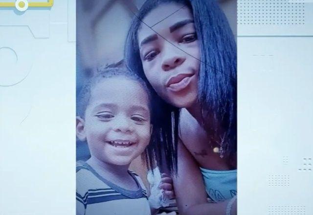 Apollo Gabriel com a mãe. Criança de 2 anos morreu após ser esquecida por 7 horas dentro de van escolar