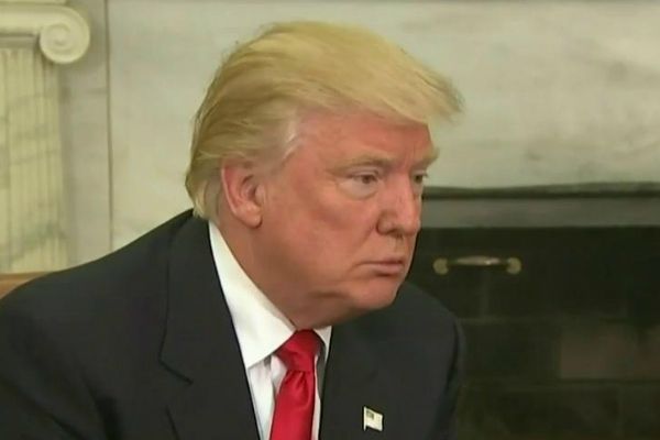 Após encontro na Casa Branca, Trump diz que vai pedir conselhos a Obama