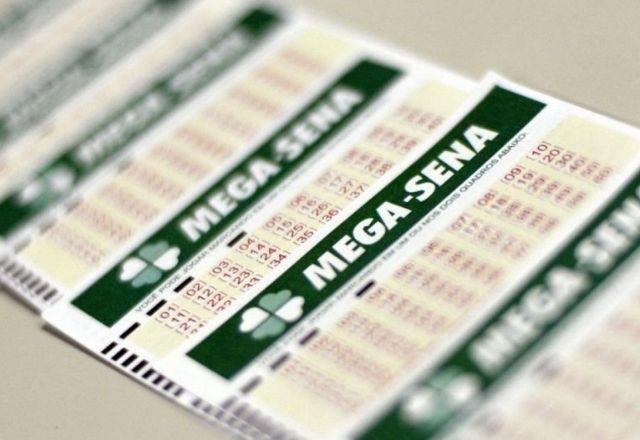Aposta simples, com seis dezenas marcadas, custa R$ 4,50 | Agência Brasil