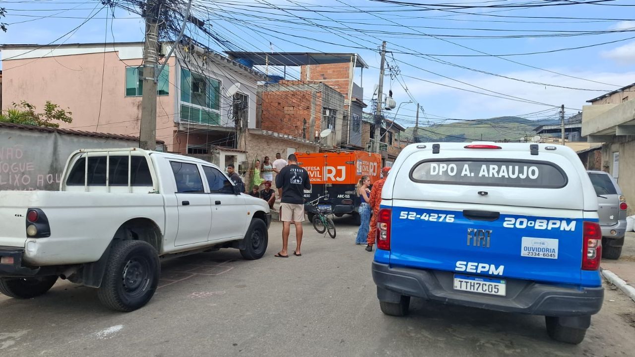Piloto morre em queda de avião de pequeno porte no RJ