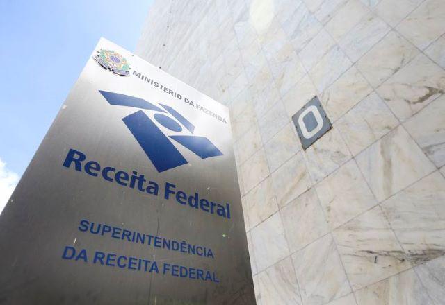 Arrecadação federal bate recorde em fevereiro
