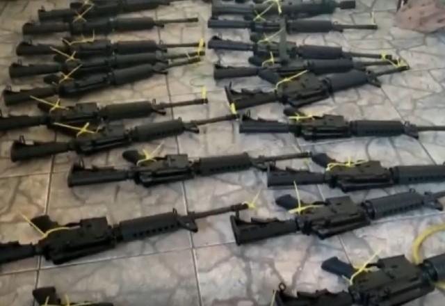 Arsenal é encontrado em caso ao lado de creche no rio