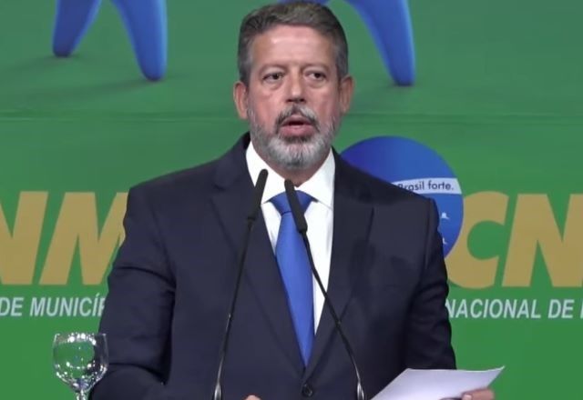 Arthur Lira discursa na Marcha dos Prefeitos de 2024 | Reprodução/YouTube
