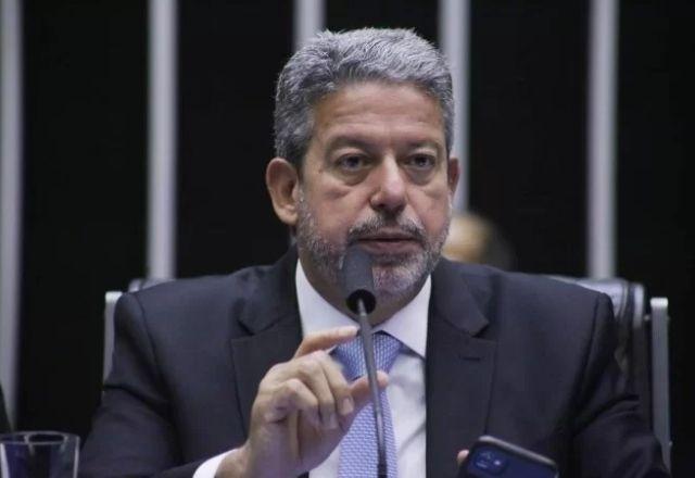 Arthur Lira, do PP de Alagoas, é o presidente da Câmara dos Deputados