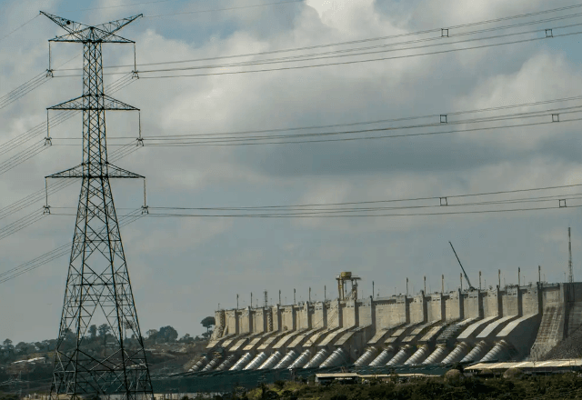 Diretor da Aneel vê ônus de R$ 2,5 bilhões a consumidor de energia após leilão