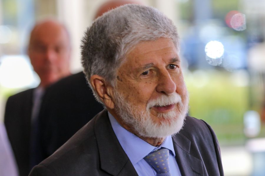Celso Amorim defende calma sobre medida do Brasil contra EUA
