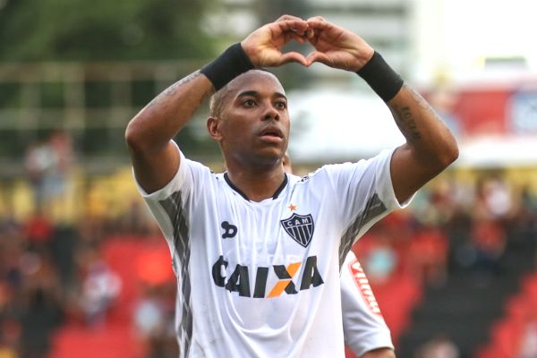 Atacante Robinho, do Atlético-MG, é condenado a nove anos de prisão Atacante Robinho, do Atlético-MG, é condenado a nove anos de prisão