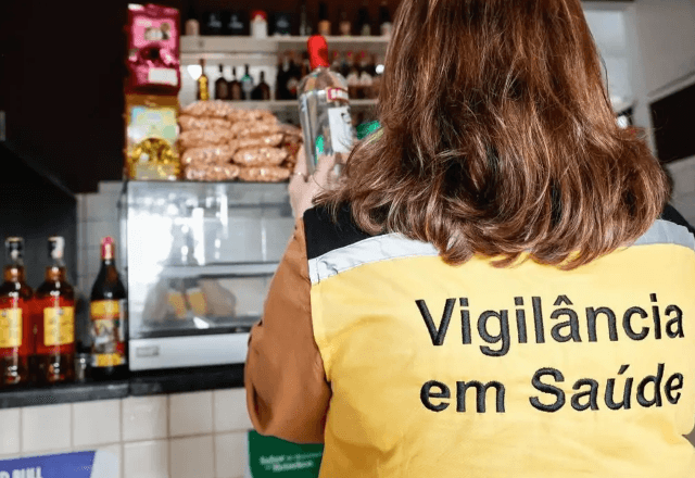 Autoridades investigam suspeita de envolvimento de facção criminosa na origem do metanol encontrado em bebidas batizadas | Divulgação/João Valério/Governo do Estado de SP