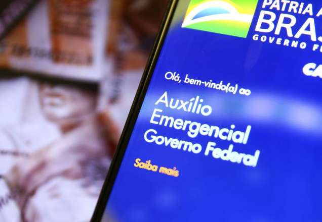 Auxílio emergencial: Caixa começa a pagar 4ª parcela do benefício