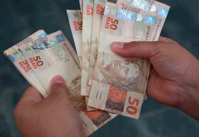 Auxílio emergencial e FGTS: Caixa vai abrir 770 agências para pagamento amanhã Auxílio emergencial e FGTS: Caixa vai abrir 770 agências para pagamento amanhã