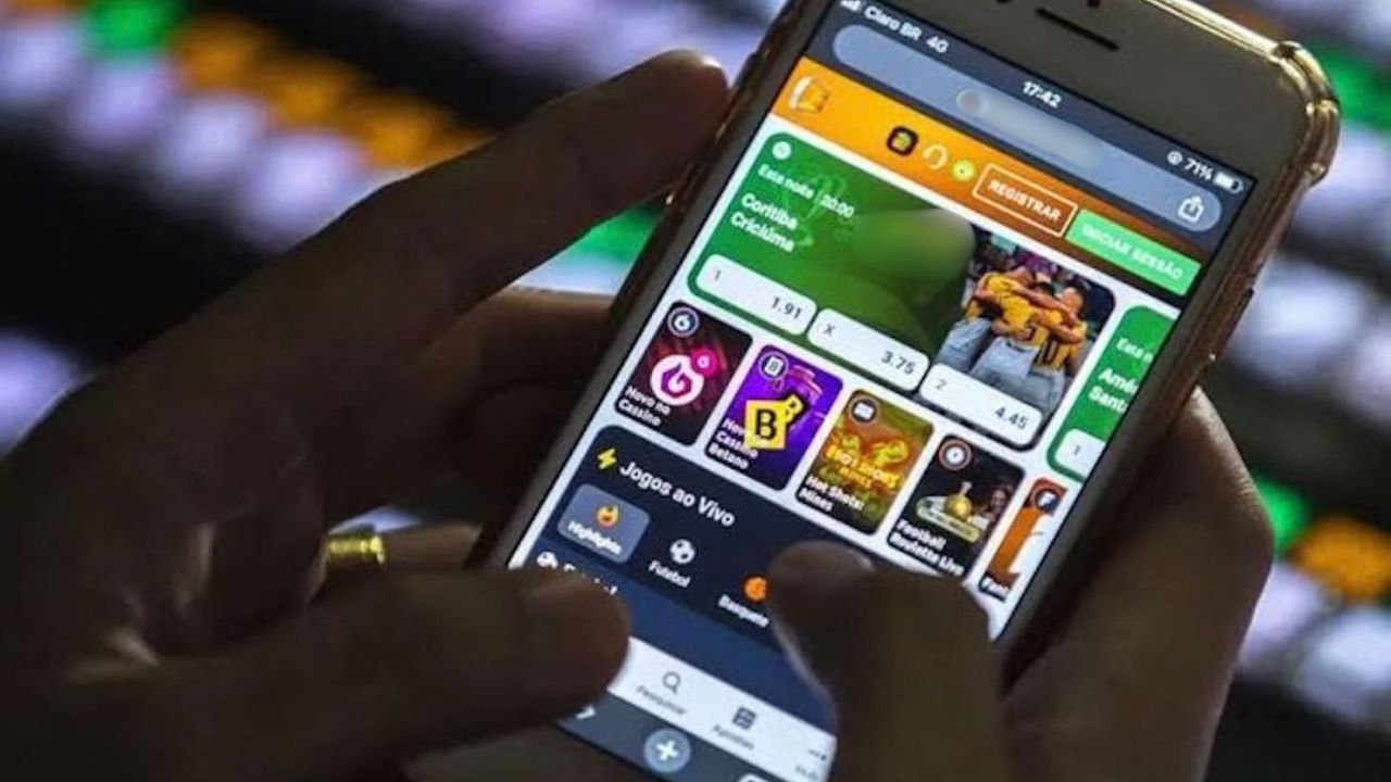 Bets irregulares: 1.367 páginas e perfis no Facebook e no Instagram foram removidos | Reprodução