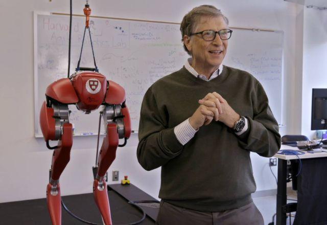 Gates acredita que a pausa da IA pode ser mais complicada do que manter o seu desenvolvimento | Facebook/Bill Gates