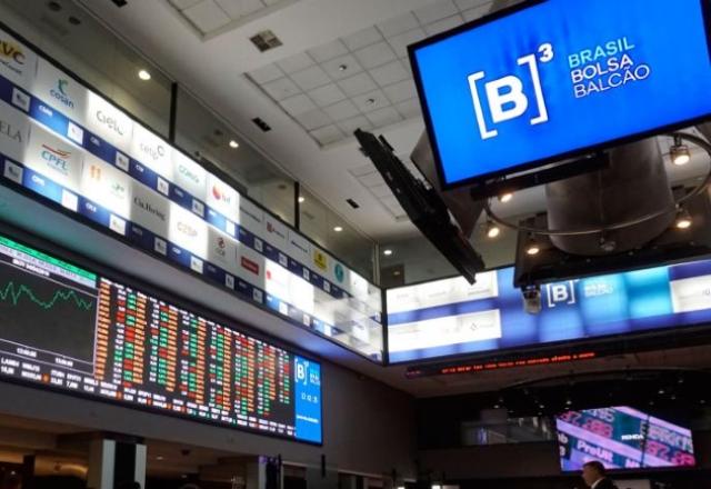 Bolsa de Valores do Brasil internamente