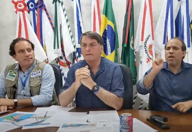 Bolsonaro durante live