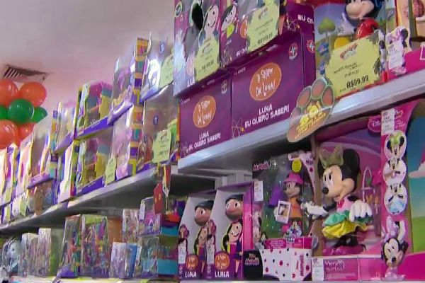 Brinquedos são primeira opção para presente do Dia das Crianças Brinquedos são primeira opção para presente do Dia das Crianças