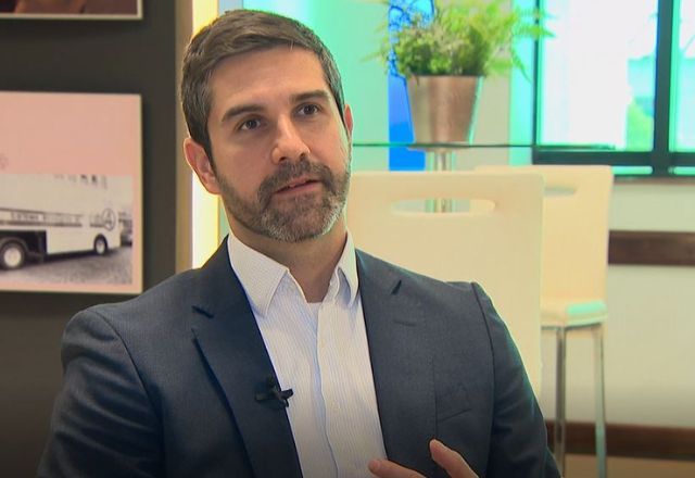 CEO da Amcham, Abrão Neto, em conversa com o repórter Gudryan Neufert | Reprodução