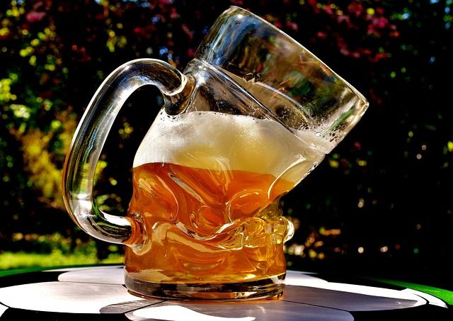 Cachaça, caipirinha e chope lideram lista de impostos no Carnaval