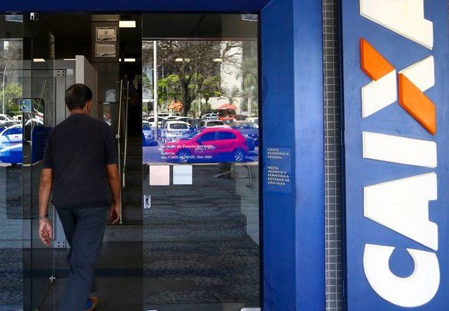 Caixa reduz horário de atendimento nas agências em uma hora