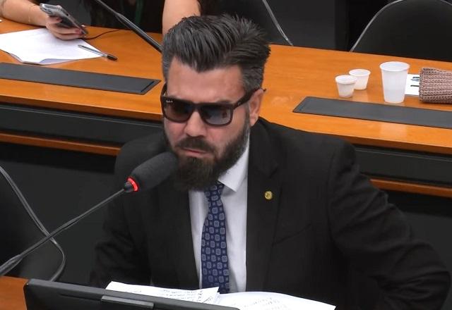 Delegado Caveira na CPI das Pirâmides Financeiras (Reprodução/Câmara dos Deputados)