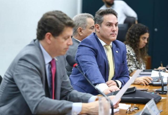 CPI do MST termina sem votação do relatório de Ricardo Salles CPI do MST termina sem votação do relatório de Ricardo Salles