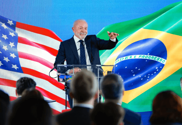 PCC-CV: Auxiliares de Lula são aconselhados a procurar Trump