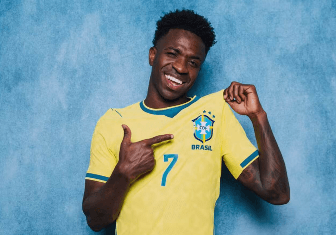 Vini Jr atinge marcas históricas e se iguala a Ronaldinho