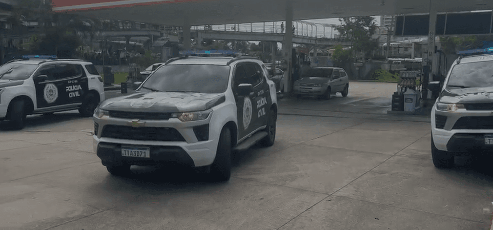 Policia Prende 2 Em Operacao Contra Roubo De Cargas No Rio