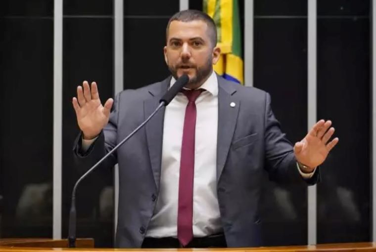 Carlos Jordy