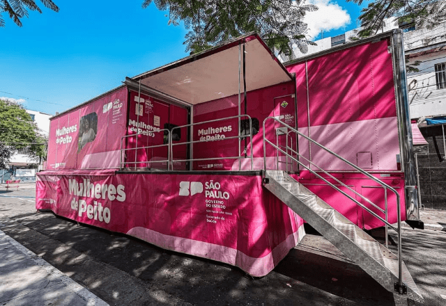 Outubro Rosa: unidade de mamografia chega ao centro de SP