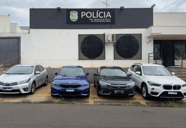 Carros apreendidos na operação da PCDF | Divulgação/Polícia Civil do DF