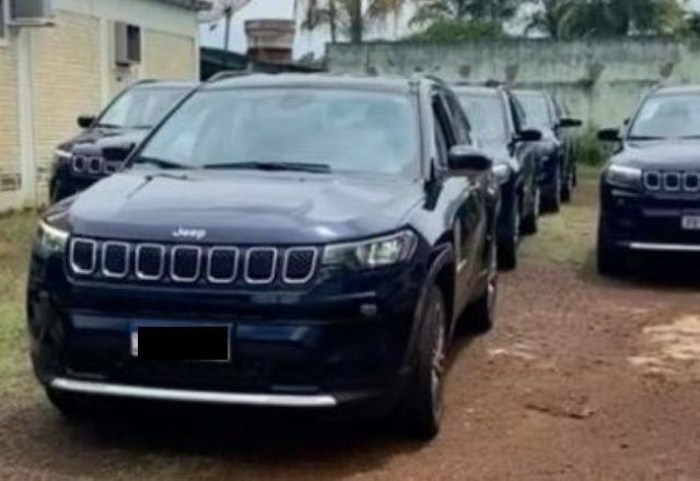 Carros dados de presente