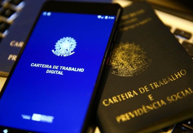 Carteira de Trabalho | Divulgação/Marcelo Camargo/Agência Brasil