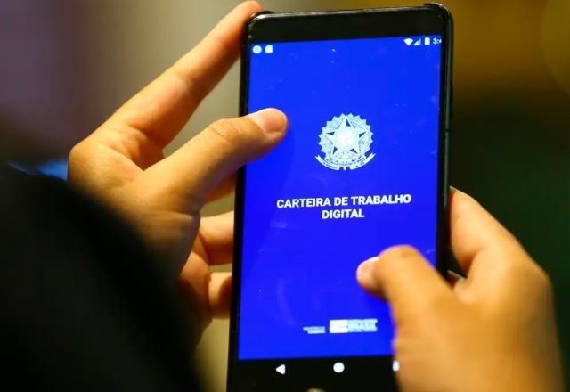 Carteira de Trabalho | Divulgação/Marcelo Camargo/Agência Brasil