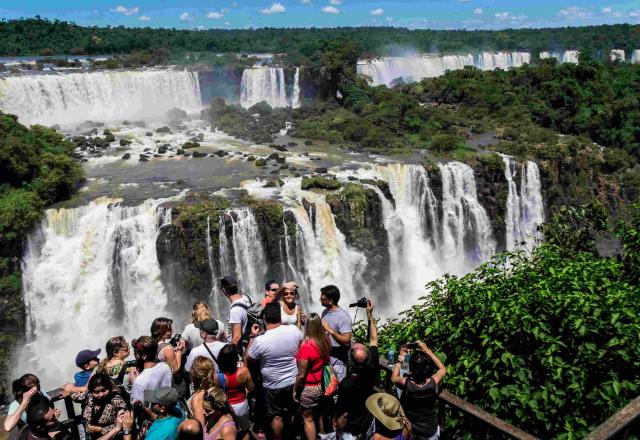 Cataratas do Iguaçu foi eleita a 7 ª principal atração turística do mundo pelo 'Travelers -- Choice 2022 -- Best of the Best' | Wikimedia Commons