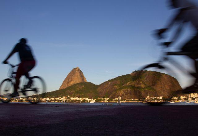 Ciclovias cariocas: um desafio que exige conscientização e respeito Ciclovias cariocas: um desafio que exige conscientização e respeito