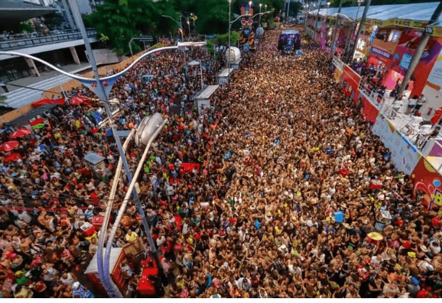 Homem é baleado no Circuito Osmar no primeiro dia do Carnaval de Salvador