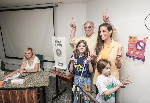 Ciro vota em Fortaleza