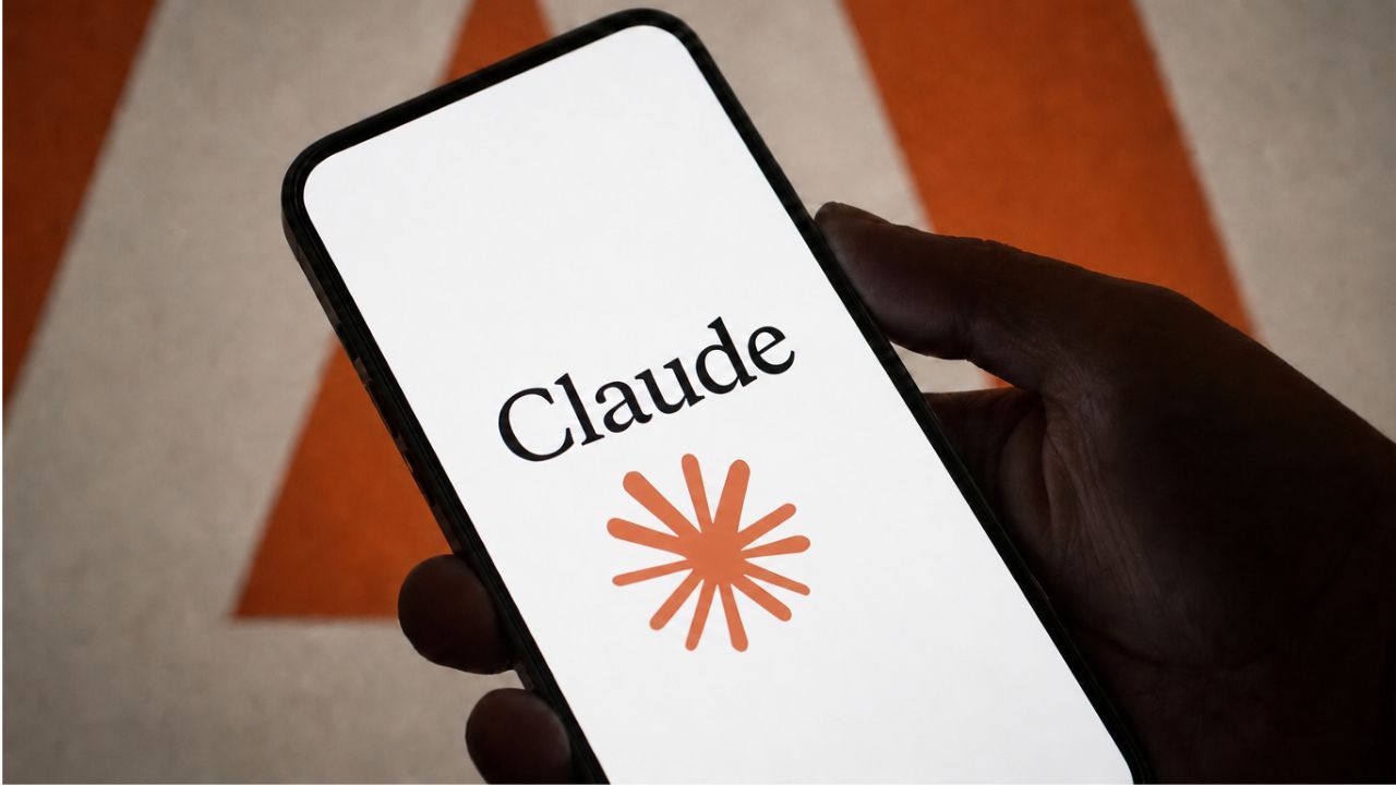 Claude: IA acessou sistema de três empresas durante testes | Foto: Reprodução