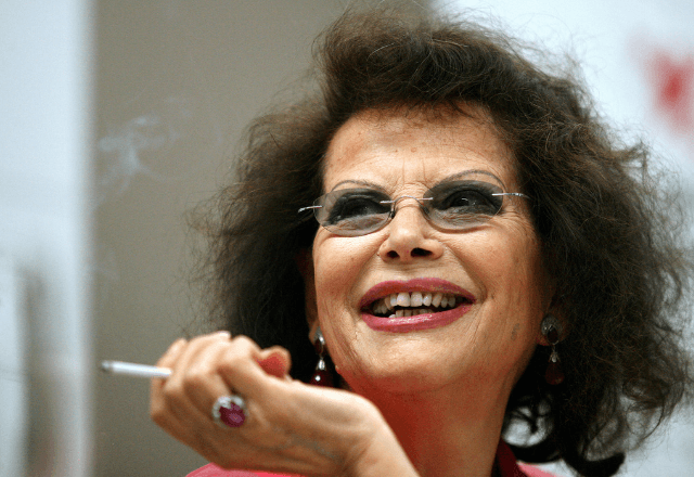 Atriz Claudia Cardinale | Reprodução/Reuters 