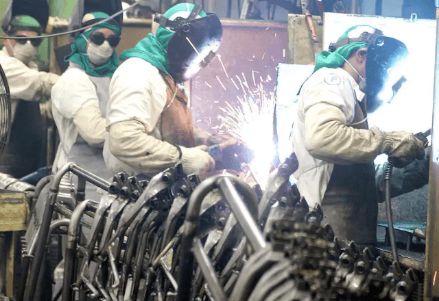 Com esses resultados, o setor ainda está 14,8% abaixo do nível recorde alcançado em maio de 2011, segundo o IBGE | Divulgação/EBC/Agência Brasil