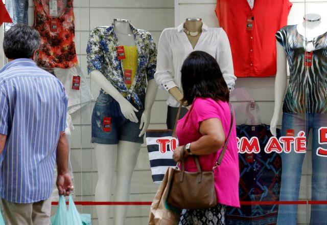 Como de costume, o ramo de vestuário, calçados e acessórios irá responder pela maior parte das vendas | Agência Brasil