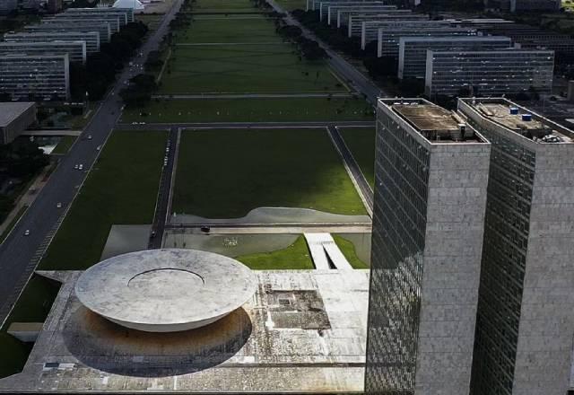 Governo diz que Congresso anulará Lei Antifacção se derrubar veto da dosimetria Governo diz que Congresso anulará Lei Antifacção se derrubar veto da dosimetria