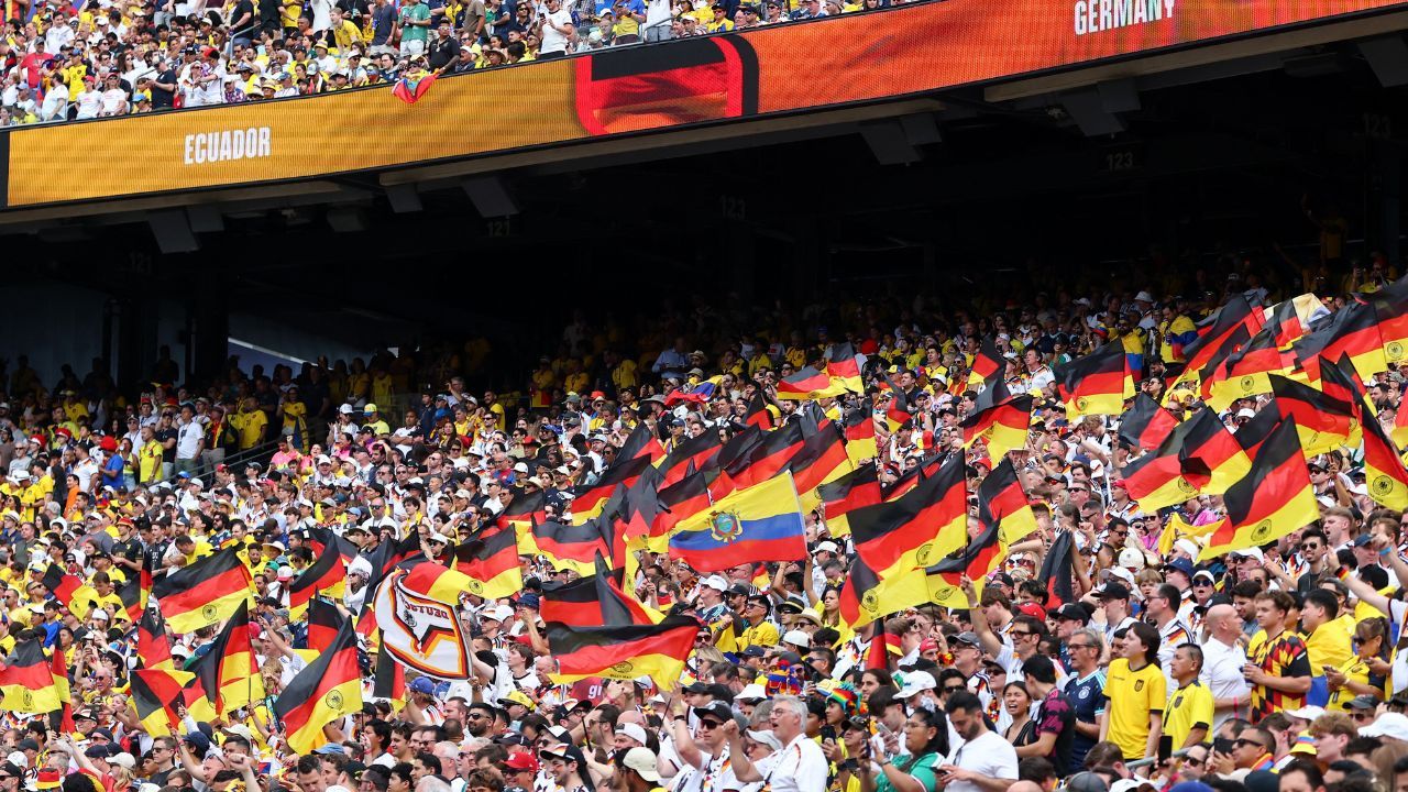 Número de 3,6 milhões foi divulgado durante jogo Equador x Alemanha nesta quinta-feira (25) | Foto: Reuters/Vincent Carchietta