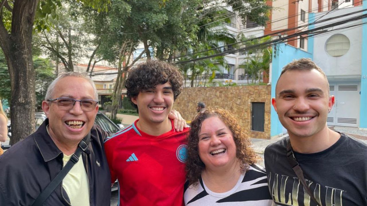 Da esquerda para direita: Felix Tovar, idoso desaparecido; irmão de Daniel; ex-companheira de Felix Tovar e Daniel Tovar