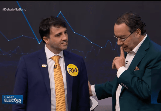 Em debate, Renan ataca Lula e Cury critica 'agressividade'