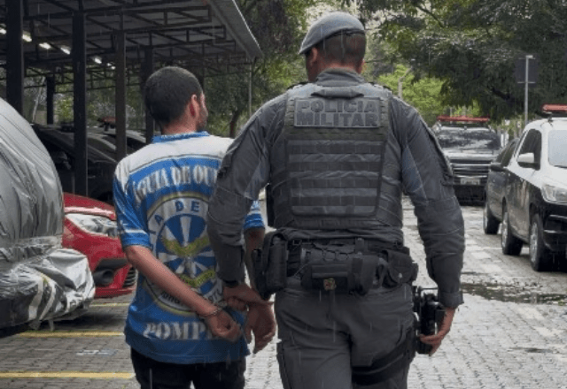 Policial militar detém homem de 36 anos, suspeito de esfaquear a ex-companheira em Perdizes, na zona oeste de São Paulo | Foto: Divulgação/Polícia Militar - 23.09.2026