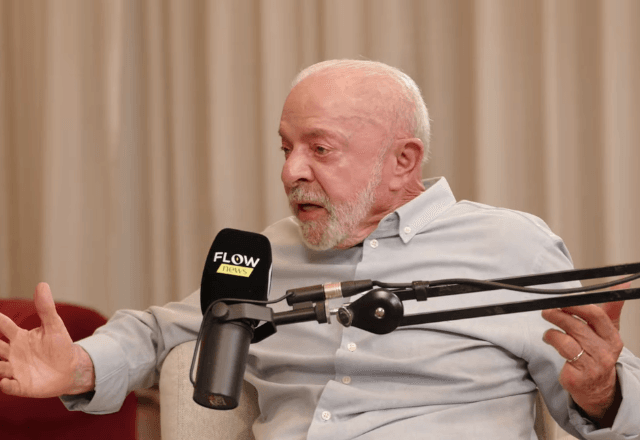 Presidente Luiz Inácio Lula da Silva durante participação no podcast 'Flow' | Foto: Reprodução/YouTube/@FlowPodcast - 01.10.2026