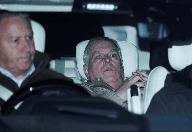 Ex-príncipe Andrew processa polícia e contesta mandados