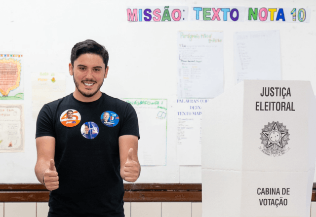 Filho de Lira é o mais novo deputado federal já eleito Filho de Lira é o mais novo deputado federal já eleito
